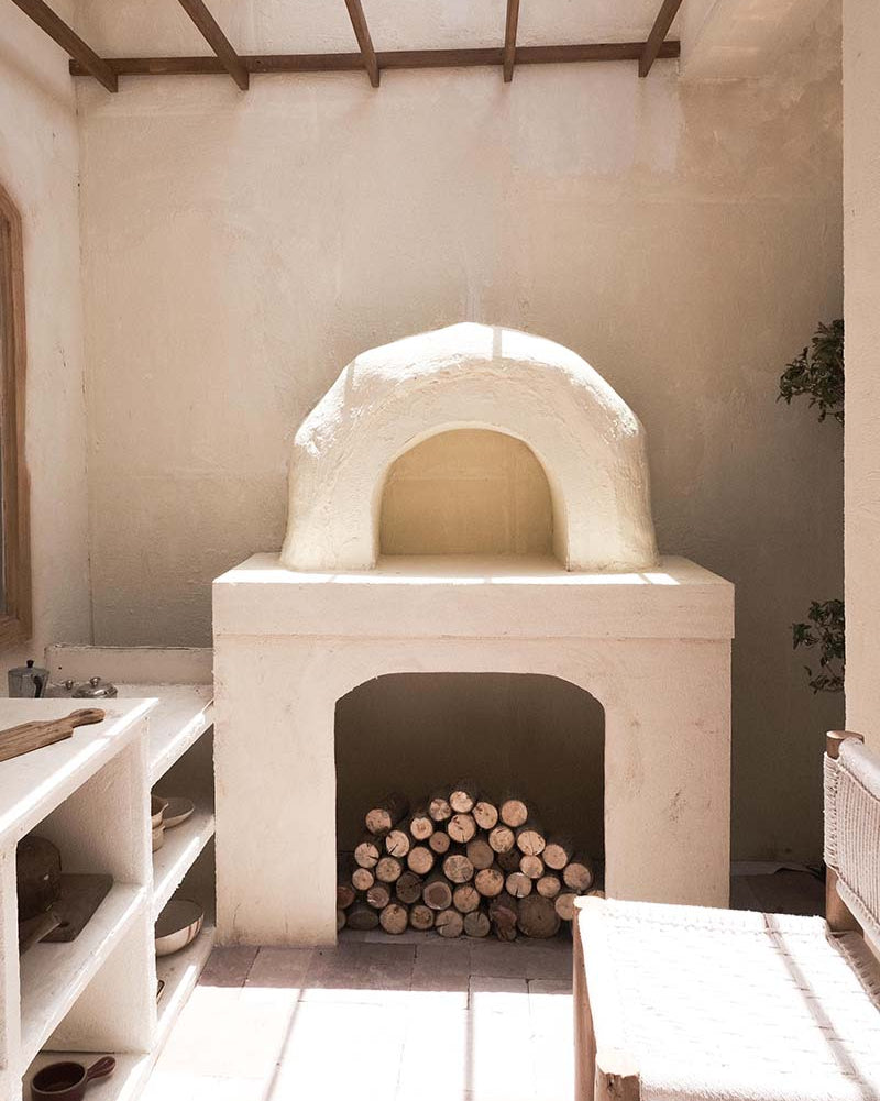 Arches & Echoes (outdoor)