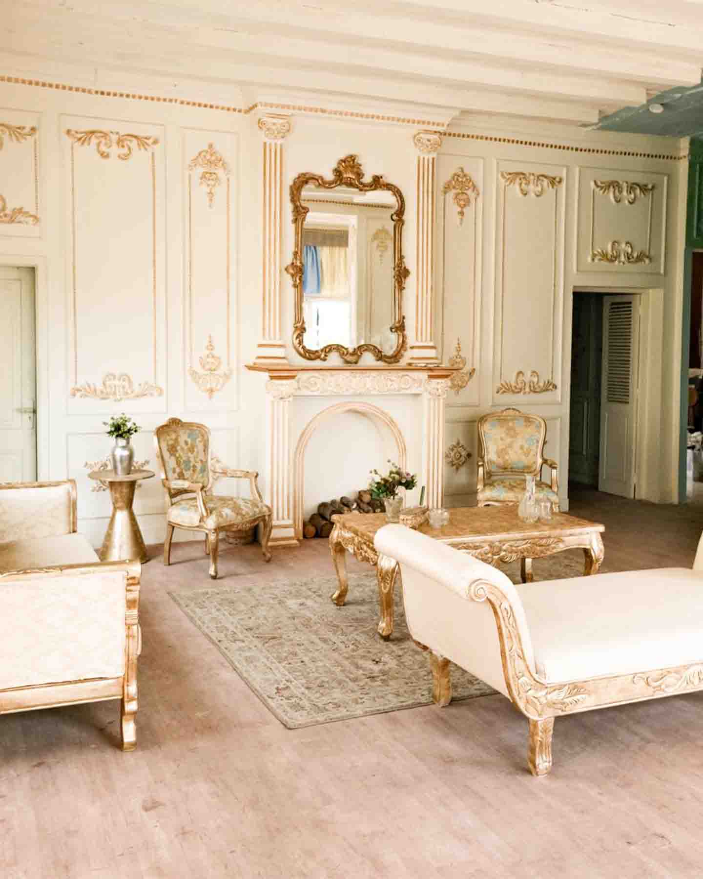 Quiet Palazzo