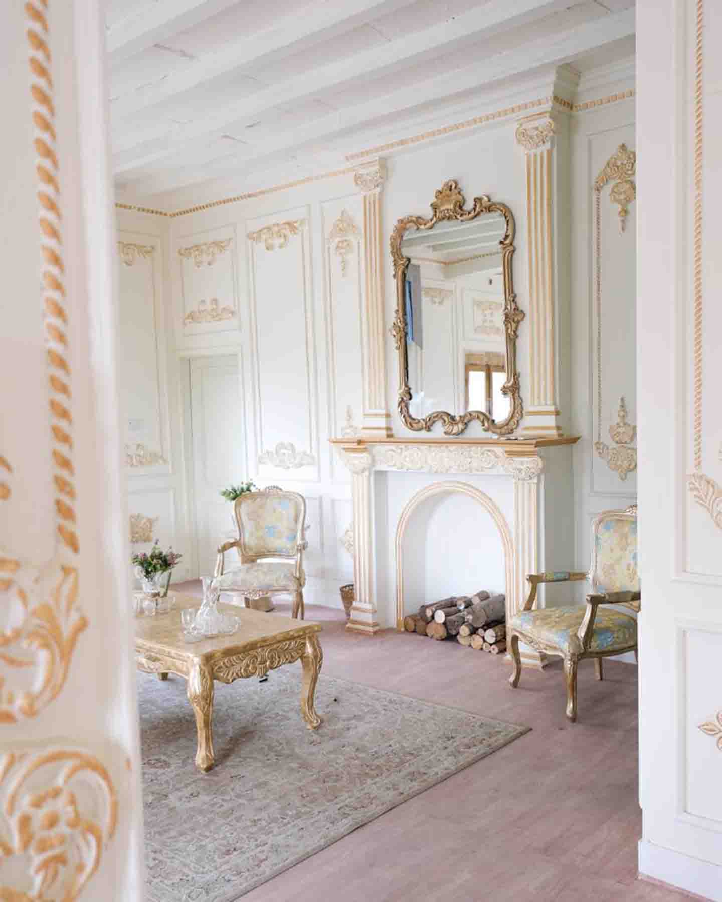 Quiet Palazzo