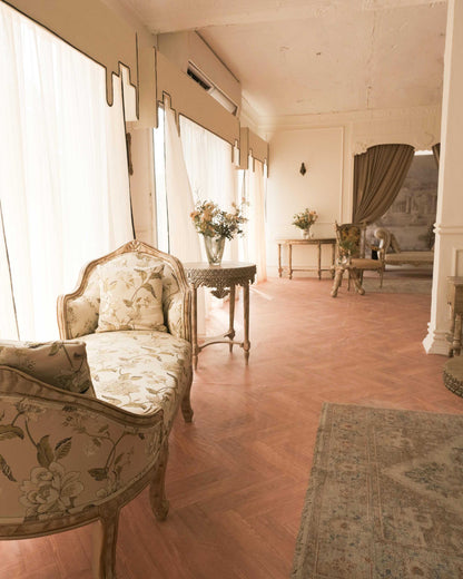 Chateau Chic