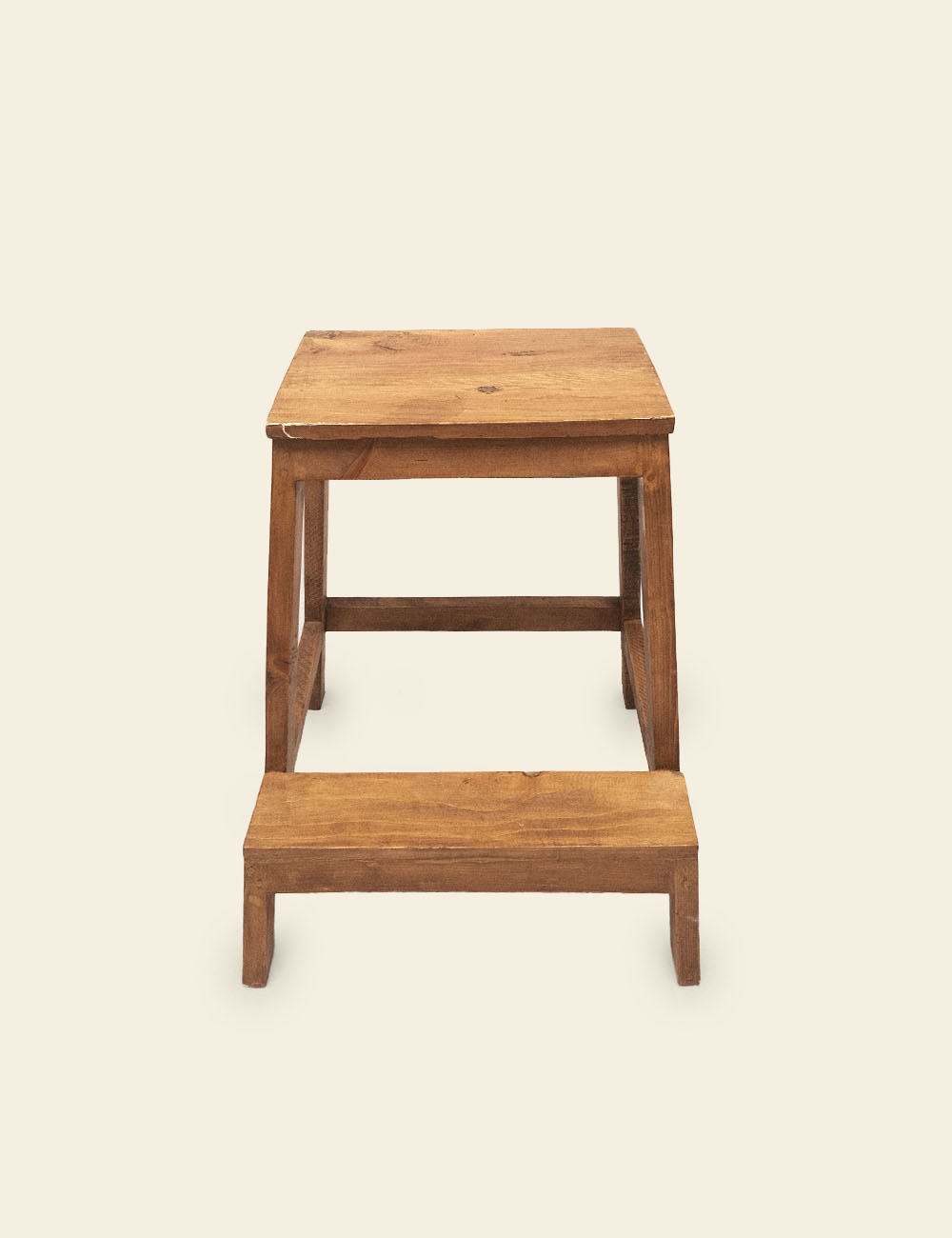 Wooden-doubble-step-stool-2x3ft