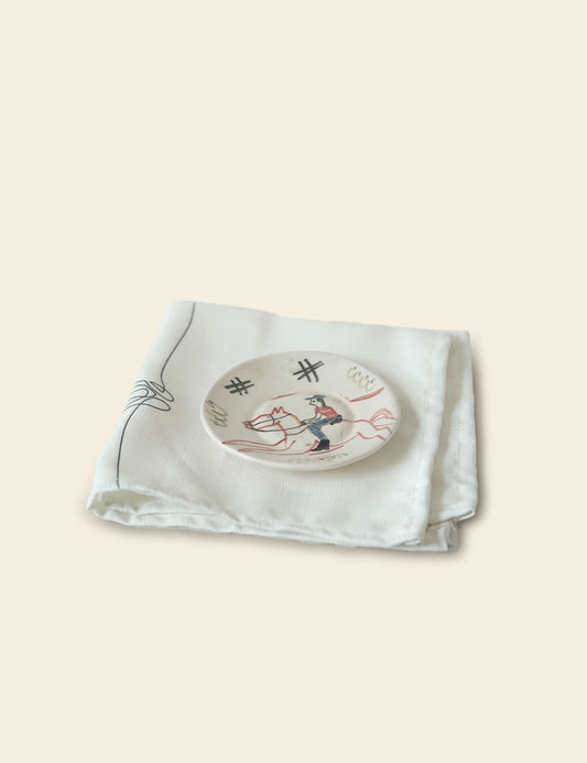 Abstract Art Off-White Ceramic Saucer and Table Cloth