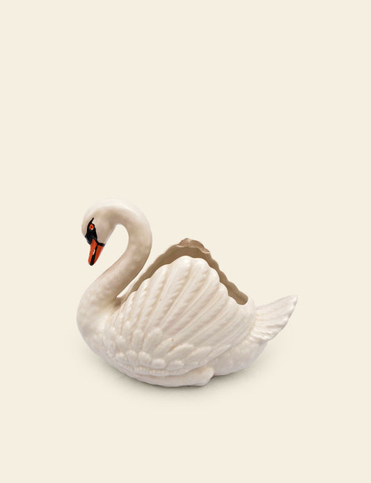 Dartmouth Swan Planter
