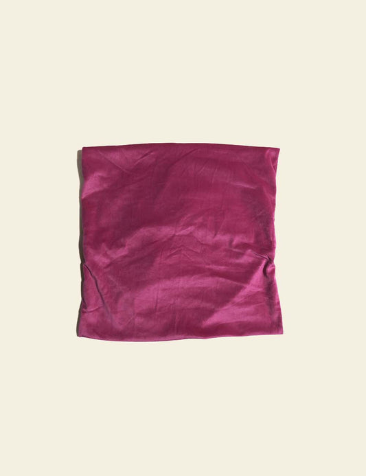 deep-shocking-pink-silk-cushion-cover_12x12in