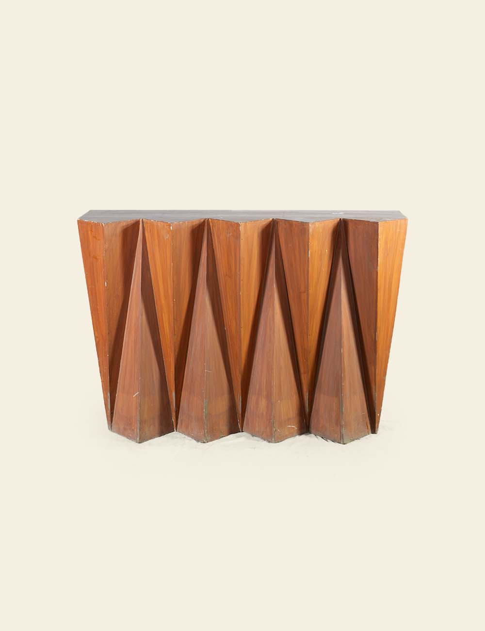 Dual-Shade Copper Wooden Party Bar