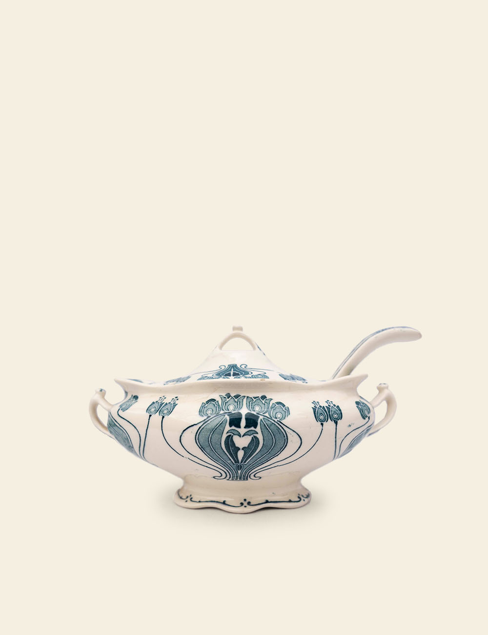 Nouveau Pemrose Tureen