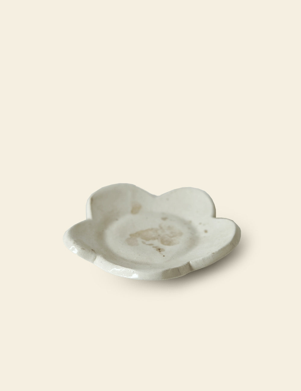Off-White Flower Ceramic Dish