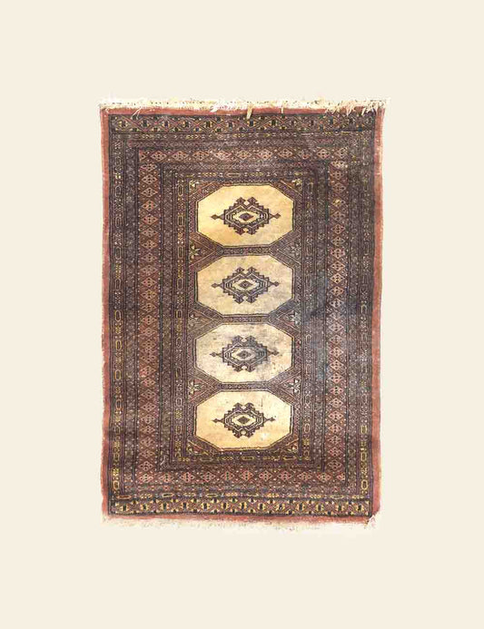 Off-White & Red Rug