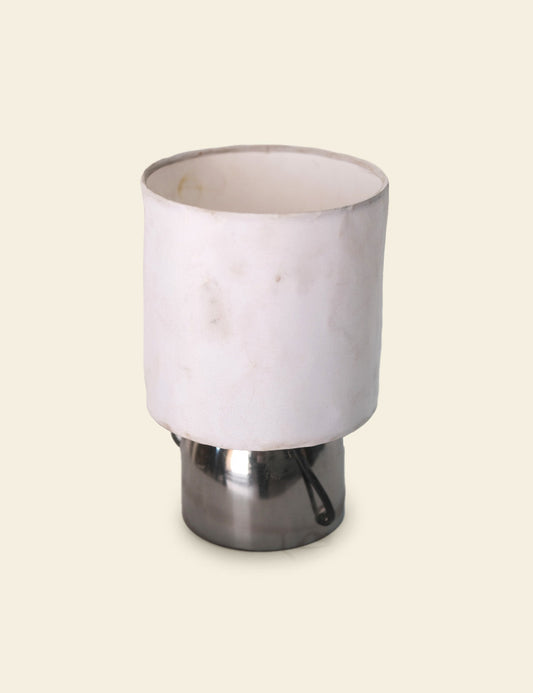 Round Metal Base Table Lamp