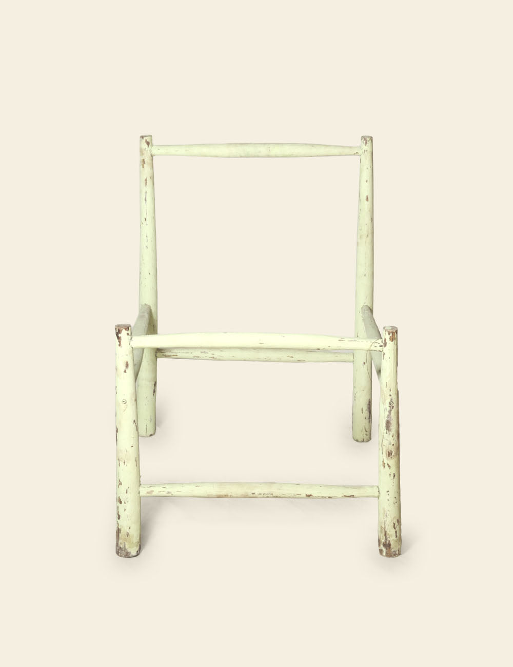 rustic-wooden-child_s-chair-2x2ft
