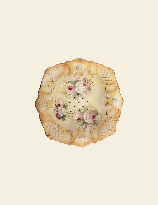 Scalloped Edge Plate