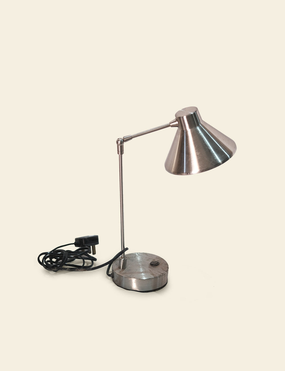 Bobby Metal Lamp